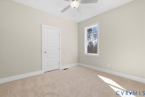 Tiny photo for 5386 Mountain Creek RD, Meherrin, VA 23942 (MLS # 2607823)