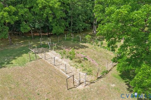 Tiny photo for 18501 Branders Bridge Road, South Chesterfield, VA 23834 (MLS # 2614533)