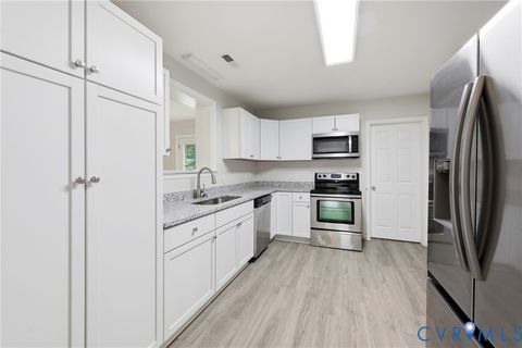 Tiny photo for 10152 Georgetown Road, Mechanicsville, VA 23116 (MLS # 2614170)