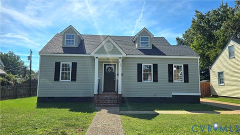 Photo of 609 Jackson Avenue, Richmond, VA 23222 (MLS # 2627047)