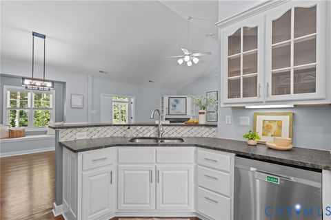 Tiny photo for 5570 Tyshire Parkway, Providence Forge, VA 23140 (MLS # 2532280)