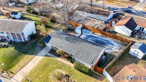 Tiny photo for 517 Windsor Gate Circle, Virginia Beach, VA 23452 (MLS # 2602464)