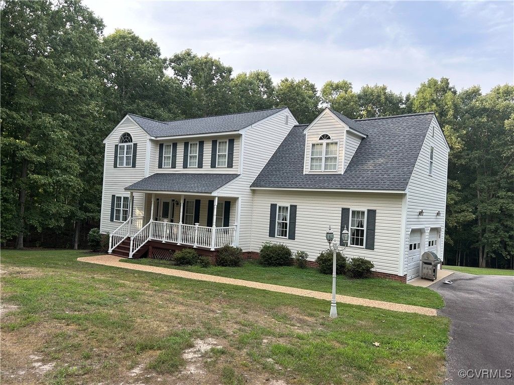 Photo for 2116 Eastwood Ridge Drive, Moseley, VA 23120 (MLS # 2420537)