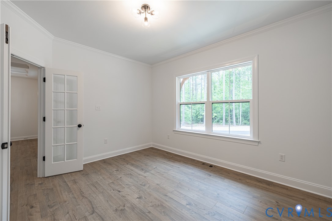 8369 Mount Eagle Road