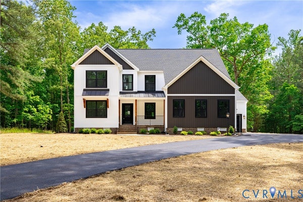 8369 MOUNT EAGLE RD, ASHLAND, VA 23005 - Image a8db5be8008c8a57b4609618d8e9098f/3924710947