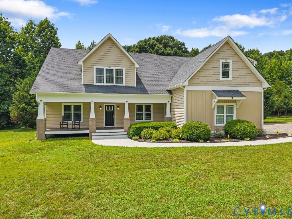 3281 Sparrows Place