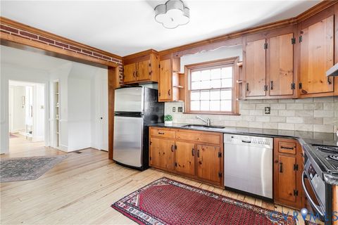 Tiny photo for 5502 Grove Avenue, Richmond, VA 23226 (MLS # 2603191)