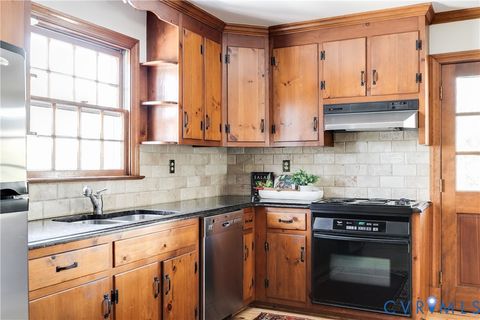 Tiny photo for 5502 Grove Avenue, Richmond, VA 23226 (MLS # 2603191)