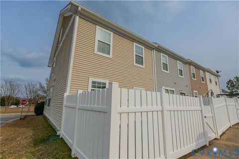 Tiny photo for 17318 Library Boulevard, Ladysmith, VA 22546 (MLS # 2617715)