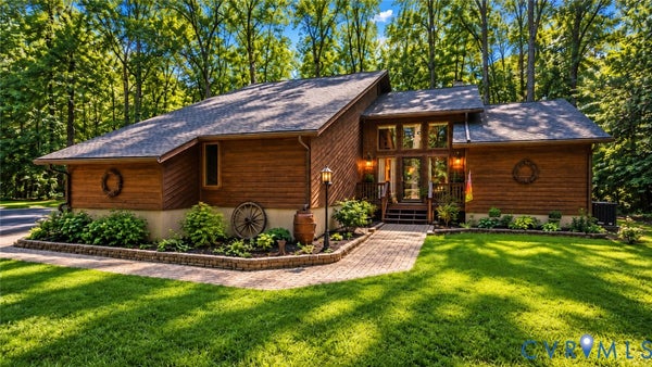 8563 BRITTEWOOD CIR, MECHANICSVILLE, VA 23116 - Image a95fb34b5960fe5bea24c08f72b944df/1215782275