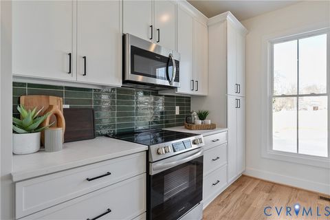 Tiny photo for 426 Hunt Avenue, Richmond, VA 23222 (MLS # 2601197)