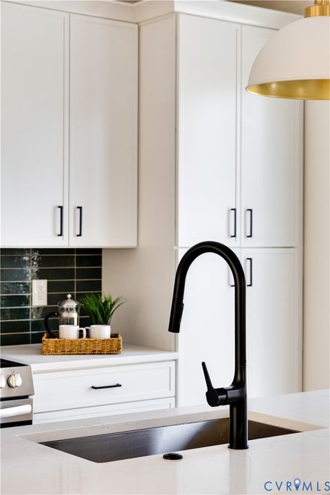 Tiny photo for 426 Hunt Avenue, Richmond, VA 23222 (MLS # 2601197)