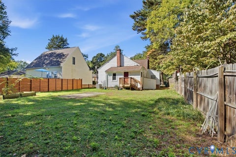 Tiny photo for 6813 Glenwood Street, Henrico, VA 23228 (MLS # 2628210)