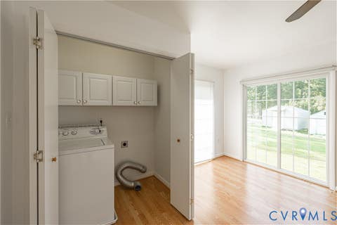 Tiny photo for 708 James Avenue, Colonial Heights, VA 23834 (MLS # 2622364)