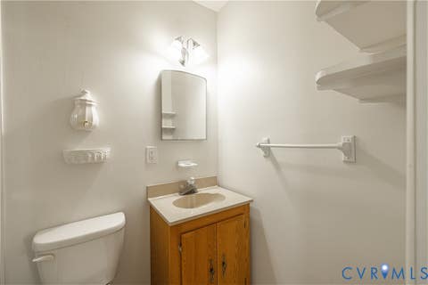 Tiny photo for 708 James Avenue, Colonial Heights, VA 23834 (MLS # 2622364)