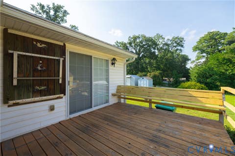Tiny photo for 708 James Avenue, Colonial Heights, VA 23834 (MLS # 2622364)