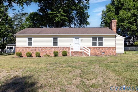 Photo of 3230 Hollyglen Court, Chesterfield, VA 23112 (MLS # 2613636)