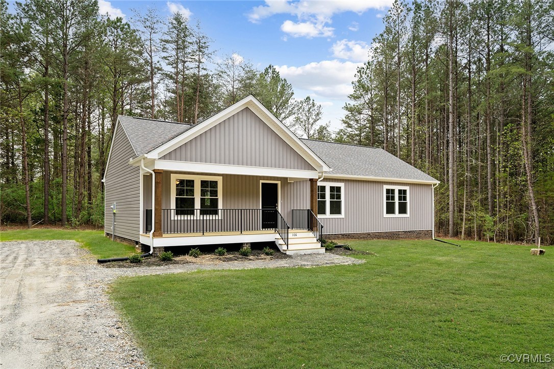 106 E Sunrise Drive