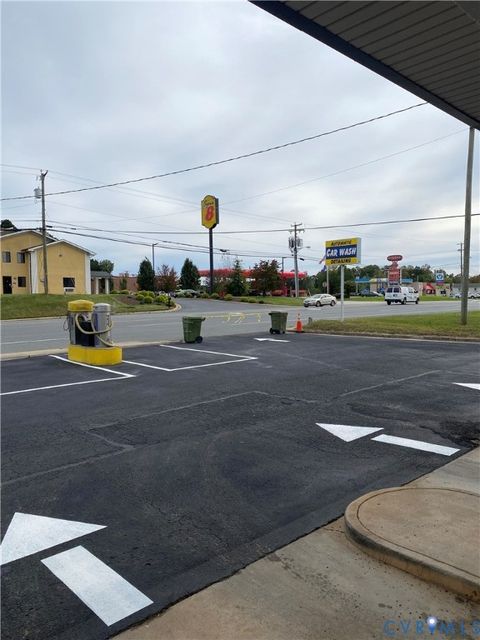 Tiny photo for 2011 S Main Street, Farmville, VA 23901 (MLS # 2600032)