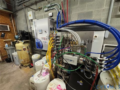 Tiny photo for 2011 S Main Street, Farmville, VA 23901 (MLS # 2600032)