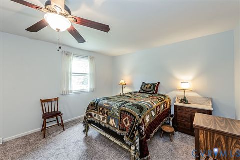 Tiny photo for 1001 Collingwood Drive, North Prince George, VA 23860 (MLS # 2616669)