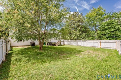 Tiny photo for 1001 Collingwood Drive, North Prince George, VA 23860 (MLS # 2616669)