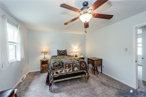 Tiny photo for 1001 Collingwood Drive, North Prince George, VA 23860 (MLS # 2616669)