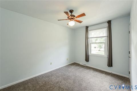 Tiny photo for 1001 Collingwood Drive, North Prince George, VA 23860 (MLS # 2616669)