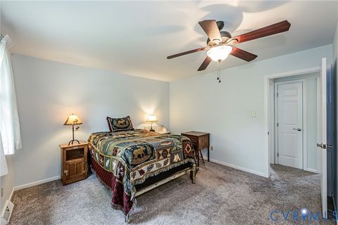 Tiny photo for 1001 Collingwood Drive, North Prince George, VA 23860 (MLS # 2616669)