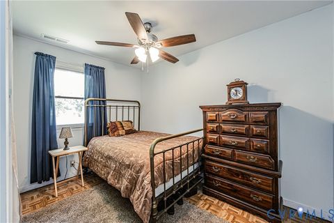 Tiny photo for 1001 Collingwood Drive, North Prince George, VA 23860 (MLS # 2616669)