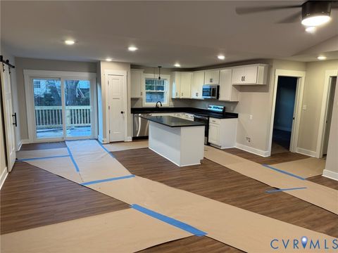 Tiny photo for 325 Yorktown Drive, Colonial Heights, VA 23834 (MLS # 2532687)