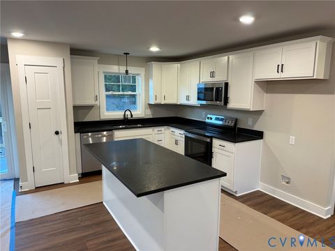 Tiny photo for 325 Yorktown Drive, Colonial Heights, VA 23834 (MLS # 2532687)