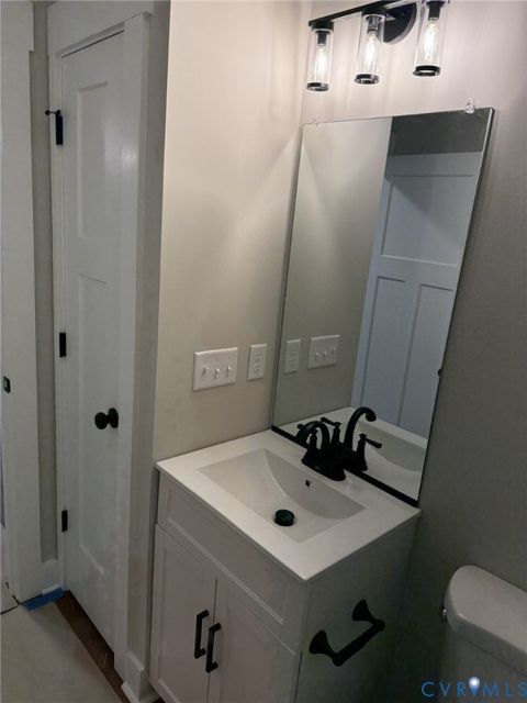 Tiny photo for 325 Yorktown Drive, Colonial Heights, VA 23834 (MLS # 2532687)