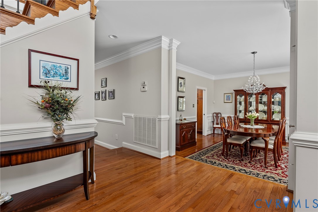 2404 Sterlingwood Trace