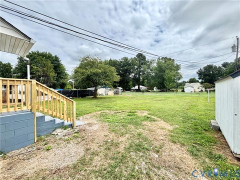 Tiny photo for 613 Yorkshire Drive, Richmond, VA 23224 (MLS # 2529793)