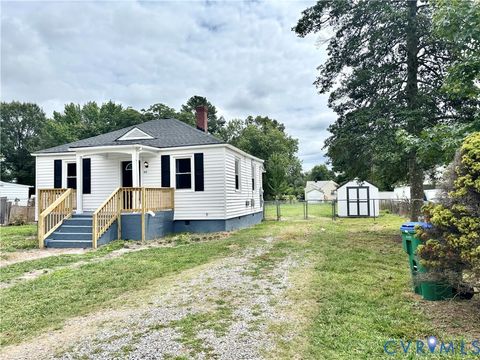 Tiny photo for 613 Yorkshire Drive, Richmond, VA 23224 (MLS # 2529793)