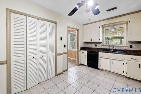 Tiny photo for 2801 MANCHESTER Drive, Prince George, VA 23875 (MLS # 2625157)