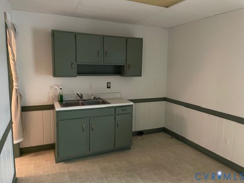 Tiny photo for 305 S Washington Highway, Ashland, VA 23005 (MLS # 2532361)