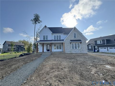 Photo of 4800 Lake Summer Loop, Moseley, VA 23120 (MLS # 2527600)
