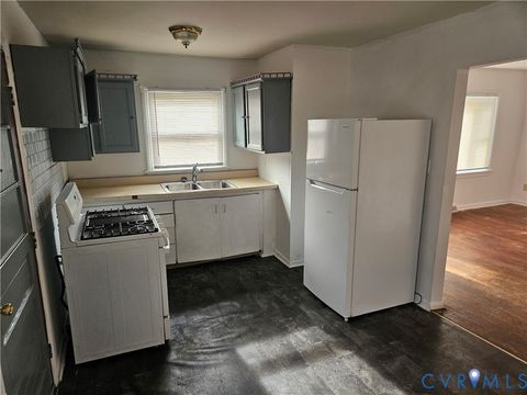 Tiny photo for 1010 E 16th Street, Richmond, VA 23224 (MLS # 2604360)