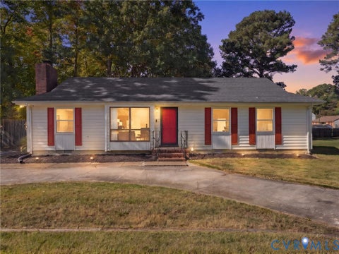 Tiny photo for 503 Briarwood Circle, North Prince George, VA 23860 (MLS # 2628933)
