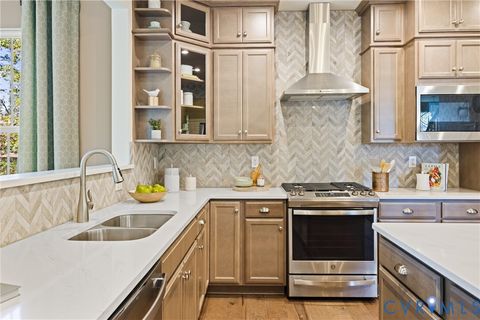 Tiny photo for 979 Charlemagne Road, Midlothian, VA 23114 (MLS # 2532865)