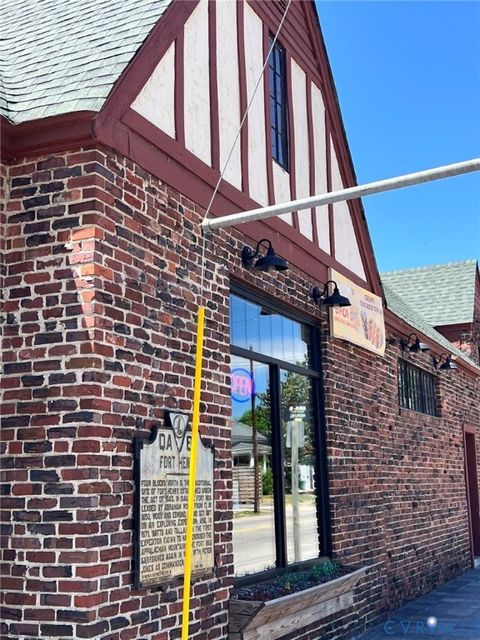 Tiny photo for 801 W Washington Street, Petersburg, VA 23803 (MLS # 2611652)