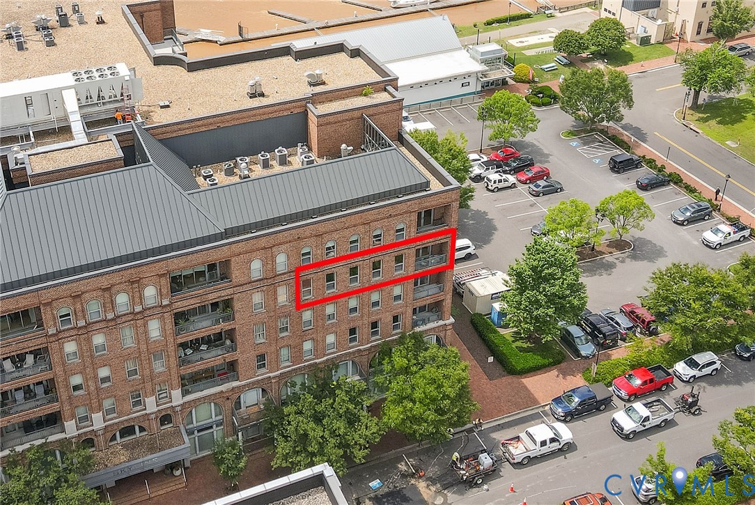 4820 Old Main Street 511