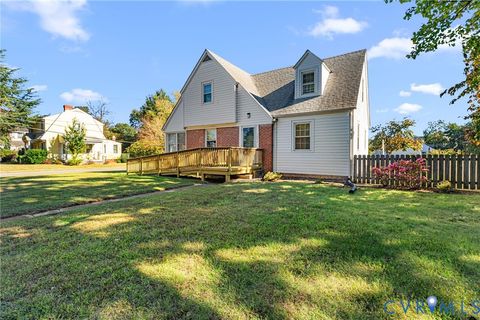 Tiny photo for 704 Essex Street, Tappahannock, VA 22560 (MLS # 2529296)