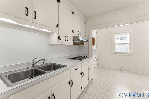 Tiny photo for 704 Essex Street, Tappahannock, VA 22560 (MLS # 2529296)