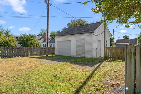 Tiny photo for 704 Essex Street, Tappahannock, VA 22560 (MLS # 2529296)