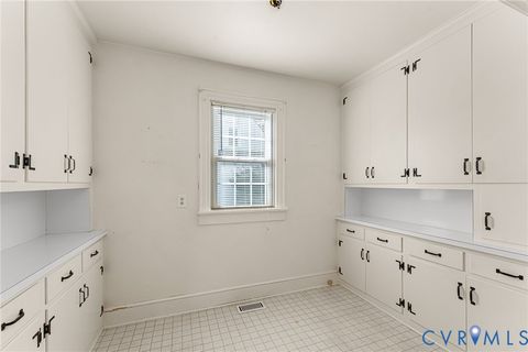 Tiny photo for 704 Essex Street, Tappahannock, VA 22560 (MLS # 2529296)
