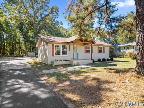 Tiny photo for 408 Howerton Road, Dunnsville, VA 22454 (MLS # 2626748)