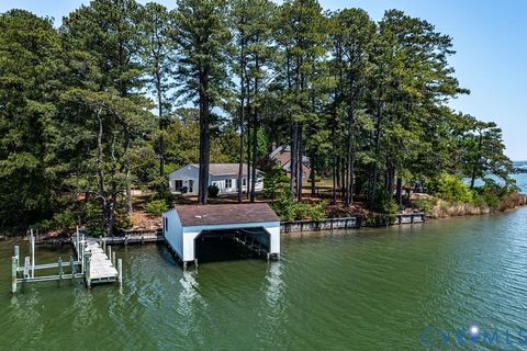Tiny photo for 430 Harveys Neck Road RD, Wicomico Church, VA 22473 (MLS # 2613515)
